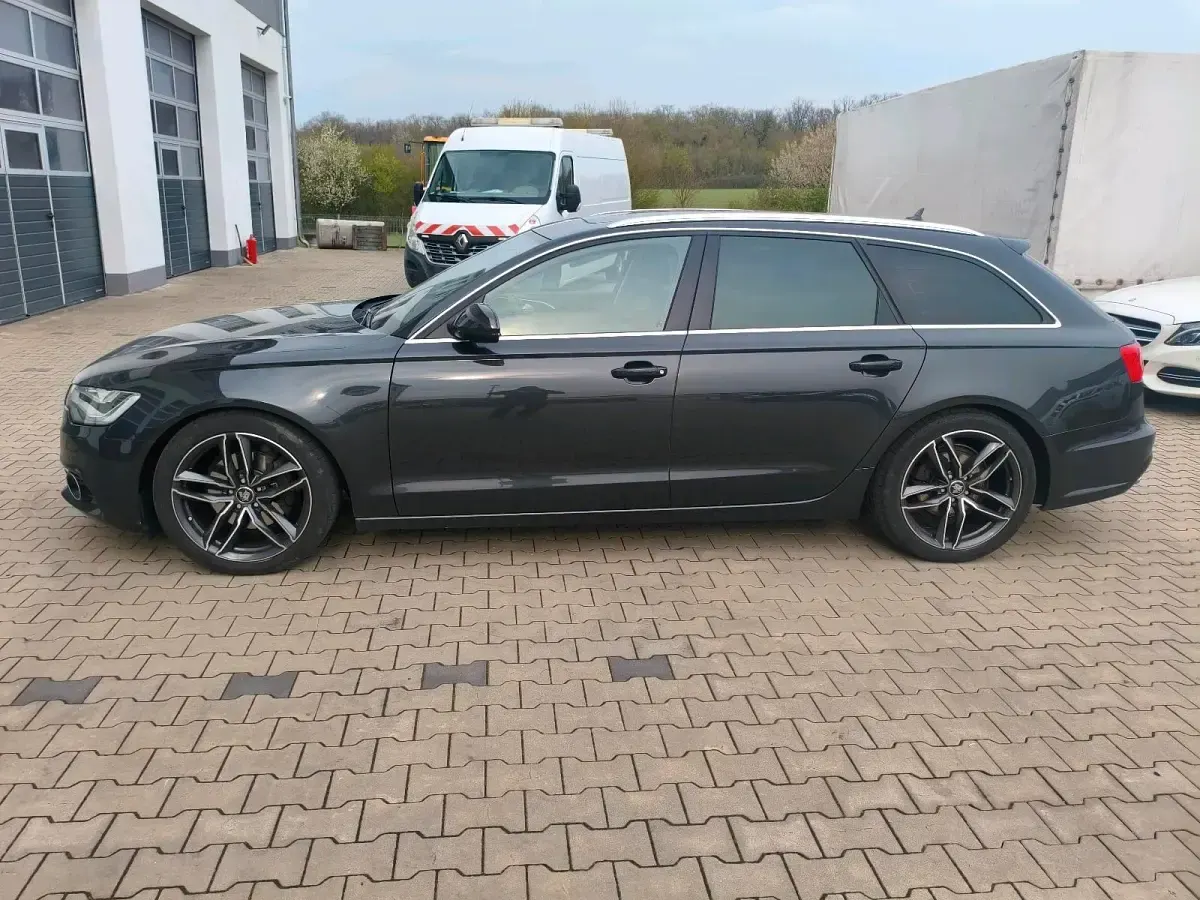 Używany Audi A6 204 KM (150 kW) 2013 Szary Kombi