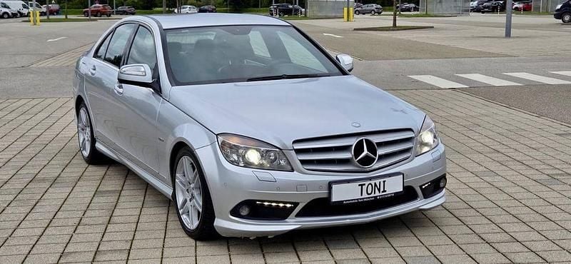 Gebraucht Mercedes C320 224 PS (164 kW) 2008 Silber Limousine