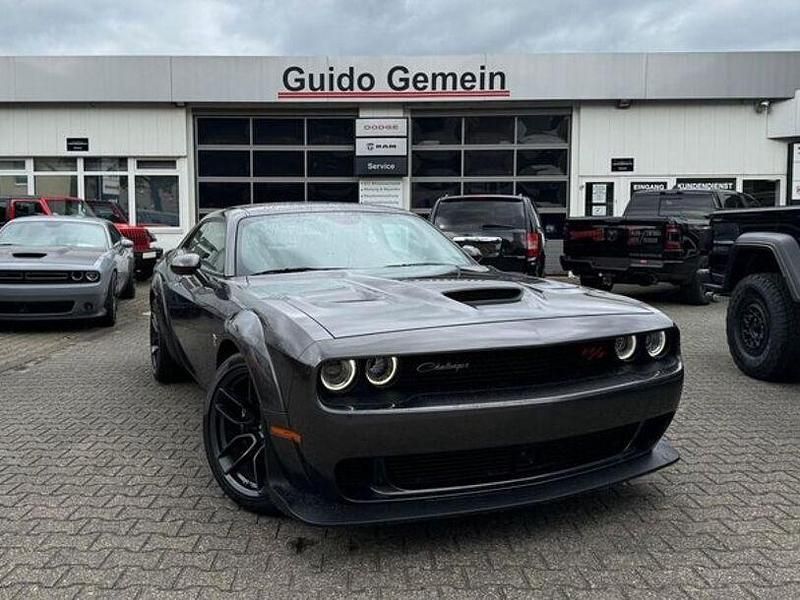 Granite crystal Gebraucht 2023 Dodge Challenger Coupé | 64.800 € (Teuer) - Bild 1/4