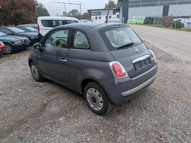 Gebraucht Fiat 500 Pop 69 PS (50 kW) 2013 Grau Kleinwagen
