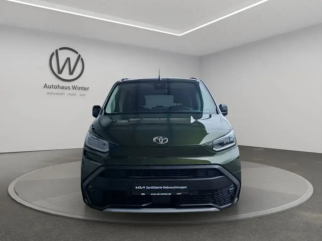 Gebraucht Toyota Proace Verso City 131 PS (96 kW) 2024 Vert sirkka Kombi