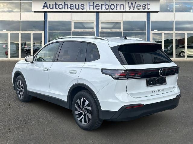 Gebraucht VW Tiguan Life 150 PS (110 kW) 2025 Weiss SUV