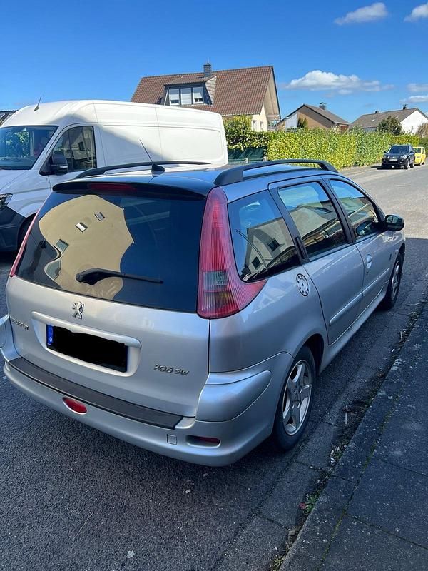 Gebraucht Peugeot 206 75 PS (55 kW) 2006 Grau Kombi