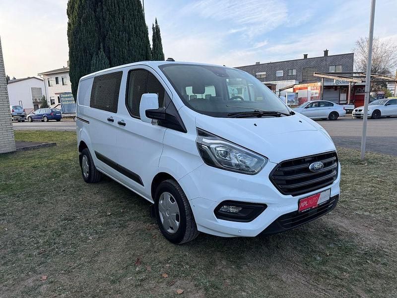 Gebraucht Ford Transit Custom 131 PS (96 kW) 2019 Frozen white Van / Kleinbus