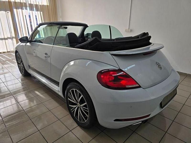 Gebraucht VW Beetle Cabriolet Sound 180 PS (132 kW) 2016 Grau Cabrio