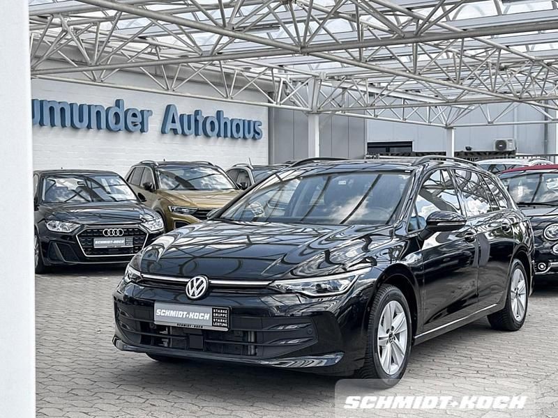Gebraucht VW Golf VIII Life 150 PS (110 kW) 2025 Schwarz Kombi