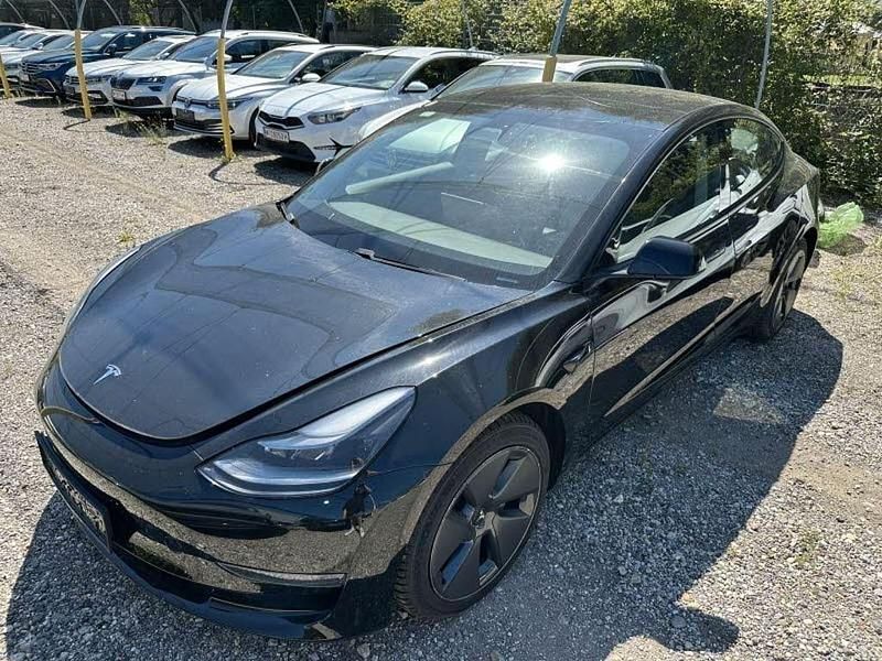 Schwarz Gebraucht 2021 Tesla Model 3 Long Range AWD Limousine | 27.300 € (Guter Preis) - Bild 1/4