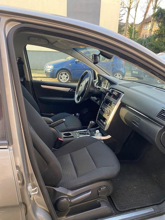 Gebraucht Mercedes B180 109 PS (80 kW) 2007 Grau Van / Kleinbus