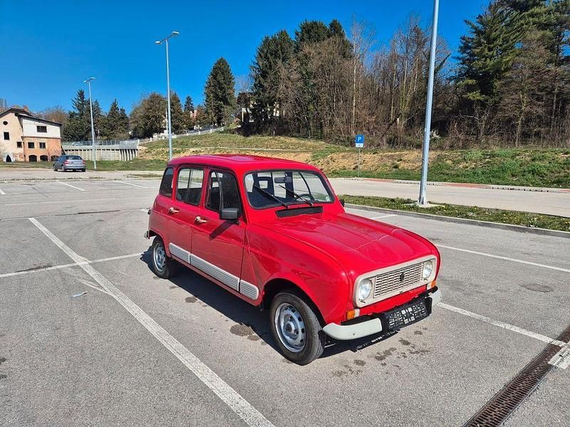 Gebraucht Renault R4 34 PS (25 kW) 1990 Rot Limousine