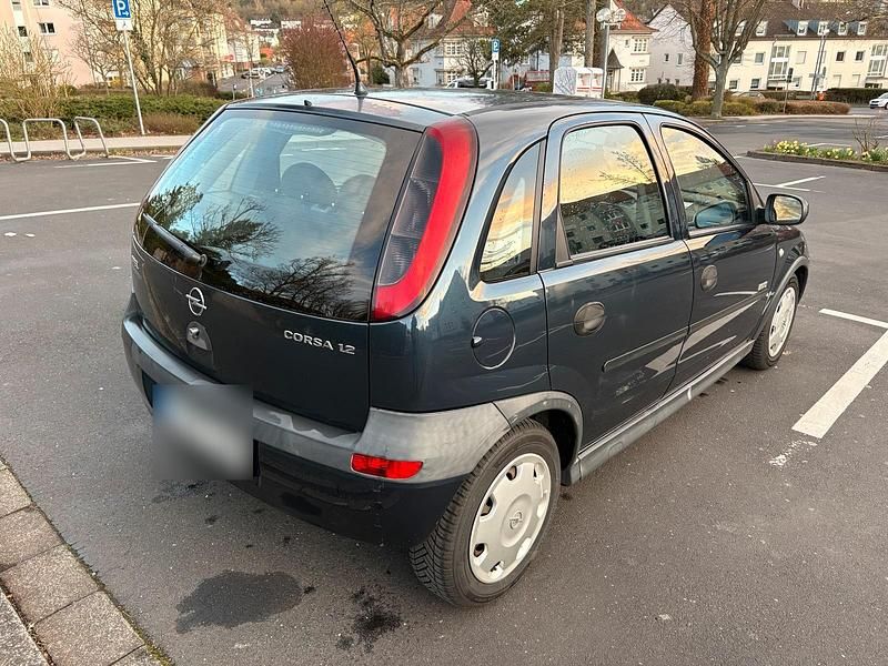 Gebraucht Opel Corsa 75 PS (55 kW) 2001 Kleinwagen