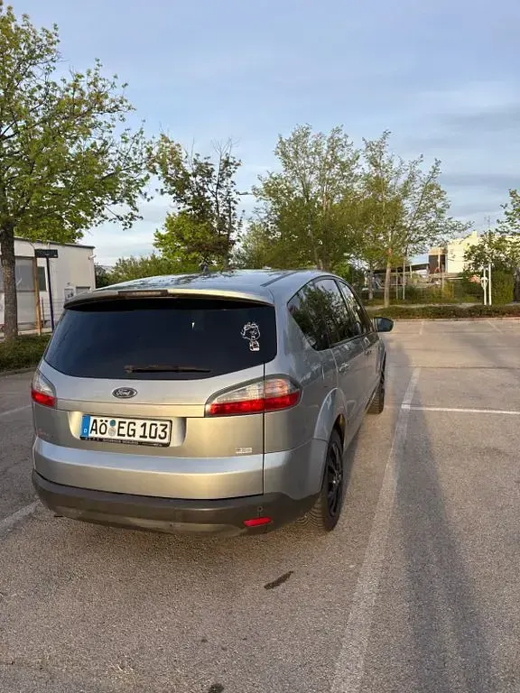 Gebraucht Ford S-MAX Trend 145 PS (106 kW) 2008 Silber Van / Kleinbus