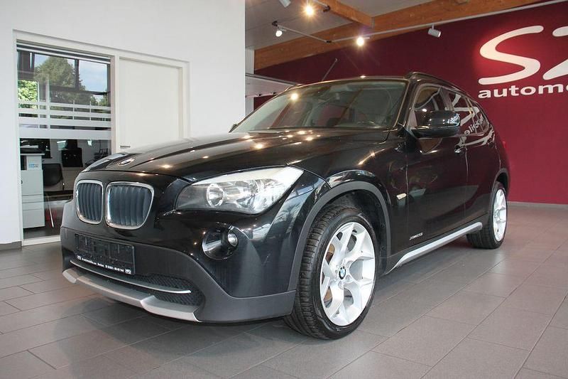 Gebraucht BMW X1 Performance 184 PS (135 kW) 2012 Black sapphire metallic SUV