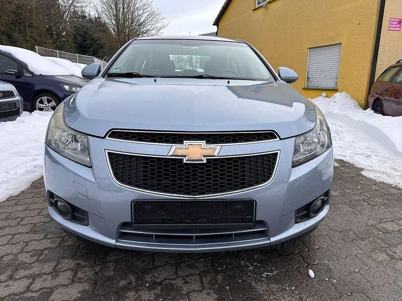 Gebraucht Chevrolet Cruze LS 113 PS (83 kW) 2009 Blau Limousine