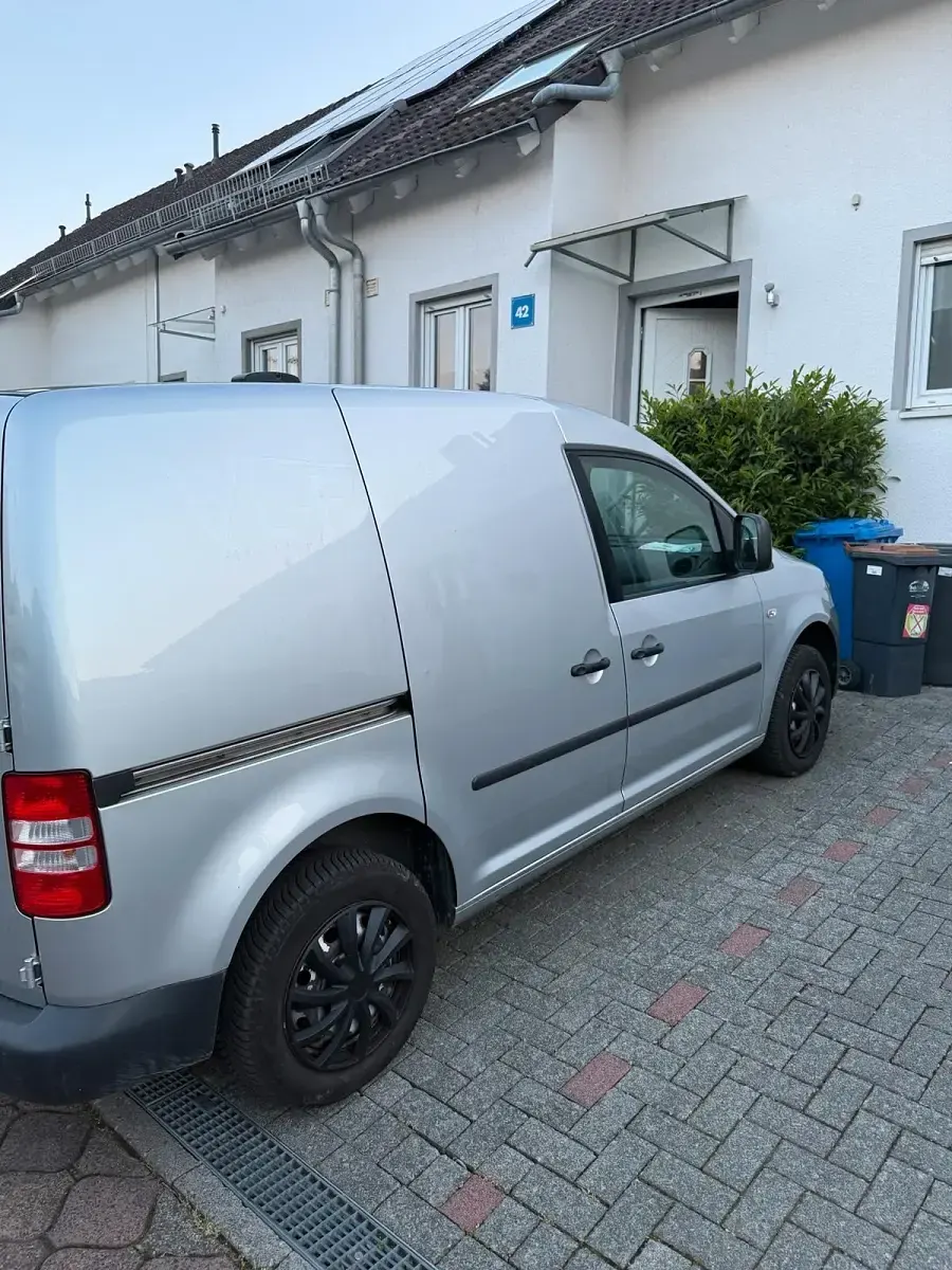 Gebraucht VW Caddy 80 PS (58 kW) 2013 Grau Van / Kleinbus