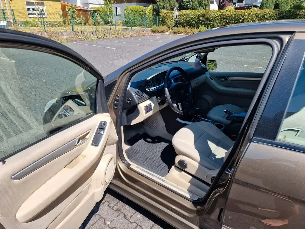 Gebraucht Mercedes B180 150 PS (110 kW) 2008 Beige Van / Kleinbus