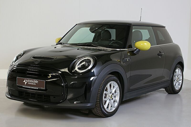 Gebraucht Mini Cooper S 135 kW (184 PS) 2022 Schwarz Kleinwagen