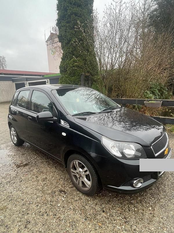 Schwarz Gebraucht 2011 Chevrolet Aveo LT Limousine | 1.780 € (Fairer Preis) - Bild 1/4