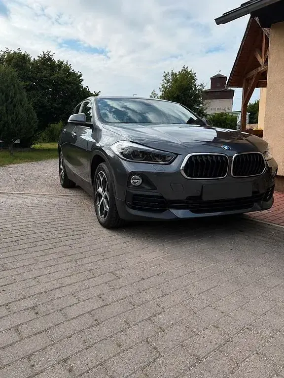 Gebraucht BMW X2 Advantage 190 PS (139 kW) 2019 Grau SUV