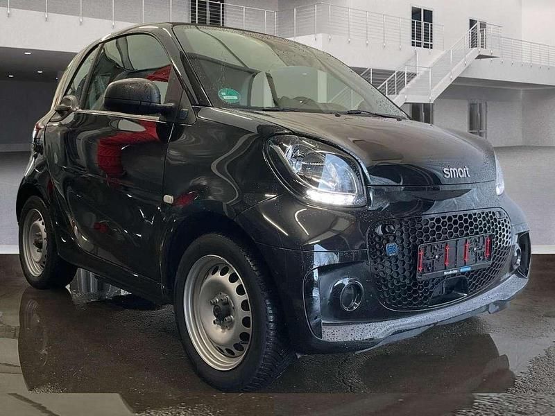 Gebraucht Smart ForTwo Coupé 60 kW (82 PS) 2021 Schwarz Coupé