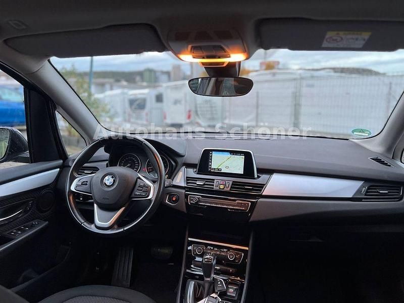 Gebraucht BMW 225 Active Tourer 224 PS (164 kW) 2018 Blau Van / Kleinbus