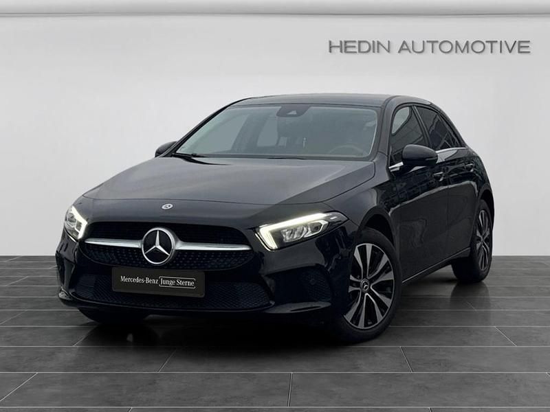 Gebraucht Mercedes A250 160 PS (117 kW) 2021 Schwarz Limousine