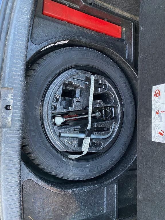 Gebraucht VW Golf VI 105 PS (77 kW) 2010 Blau Kleinwagen