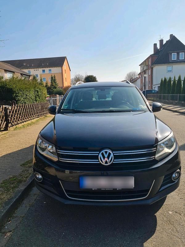 Gebraucht VW Tiguan 140 PS (102 kW) 2014 Schwarz SUV