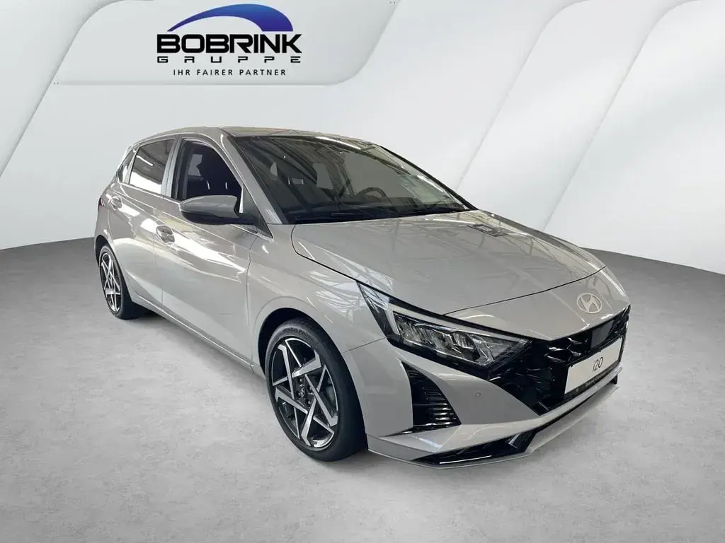 Gebraucht Hyundai i20 Prime 90 PS (66 kW) 2026 Grau Kleinwagen