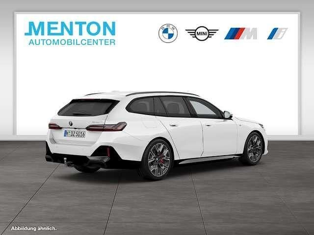 Gebraucht BMW 520 M Sport 190 PS (139 kW) 2025 Kombi