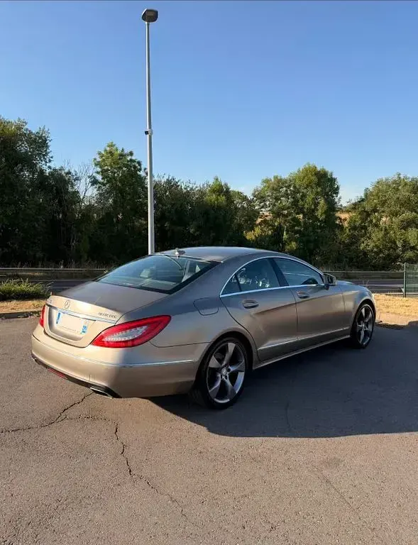 Gebraucht Mercedes CLS350 Edition 252 PS (185 kW) 2014 Beige Limousine