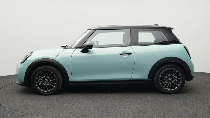 Gebraucht Mini Cooper Classic 156 PS (114 kW) 2024 Grün Kleinwagen