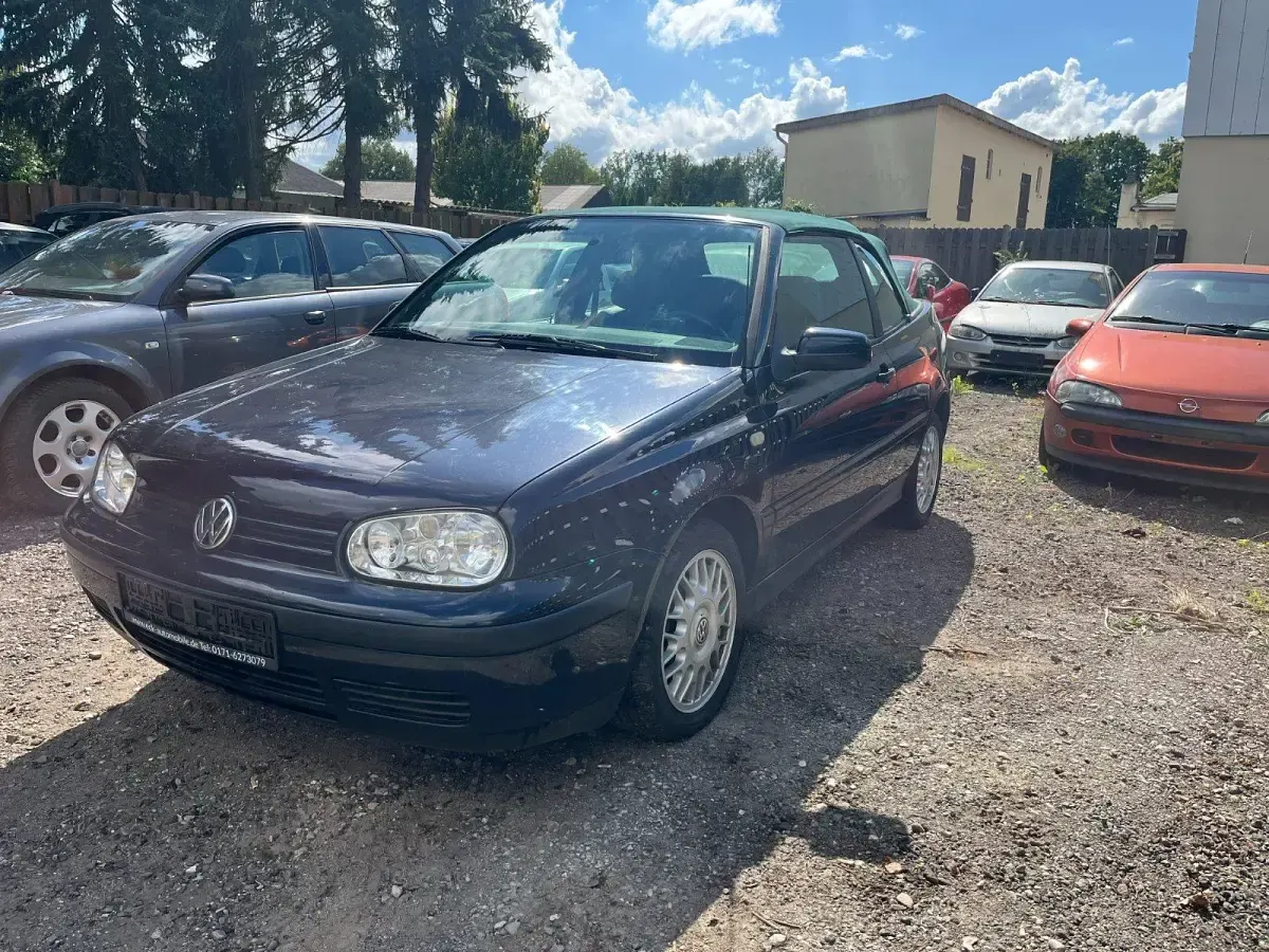 Gebraucht VW Golf 101 PS (74 kW) 2000 Blau Cabrio