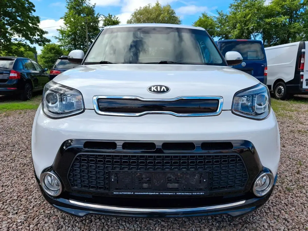 Gebraucht Kia Soul DREAM-TEAM Edition 136 PS (100 kW) 2015 Weiß SUV