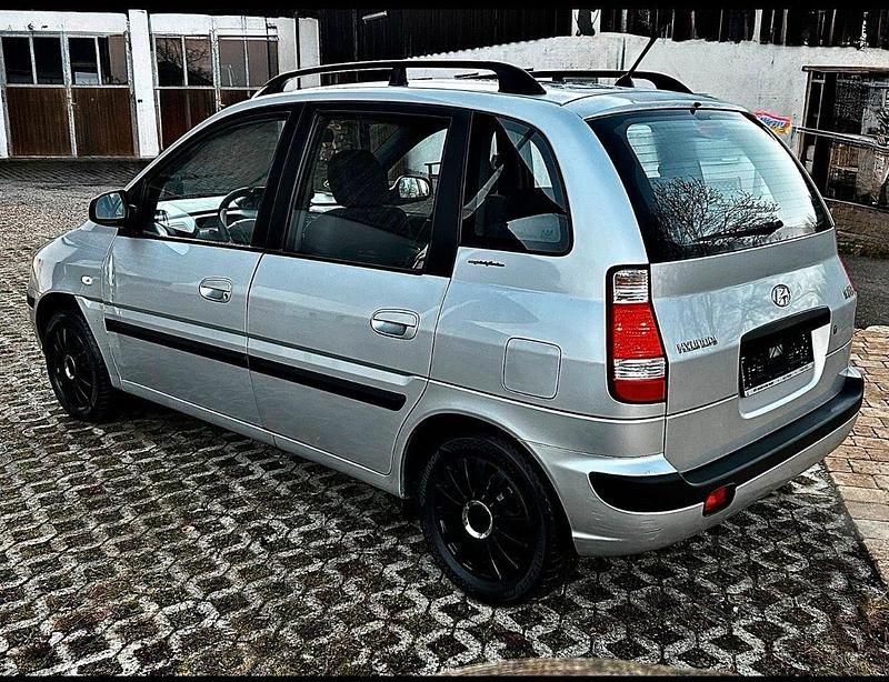 Gebraucht Hyundai Matrix GLS 103 PS (75 kW) 2007 Grau Van / Kleinbus