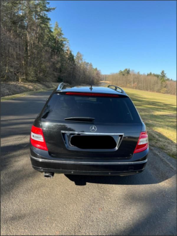 Gebraucht Mercedes C220 Avantgarde 170 PS (125 kW) 2008 Schwarz Kombi