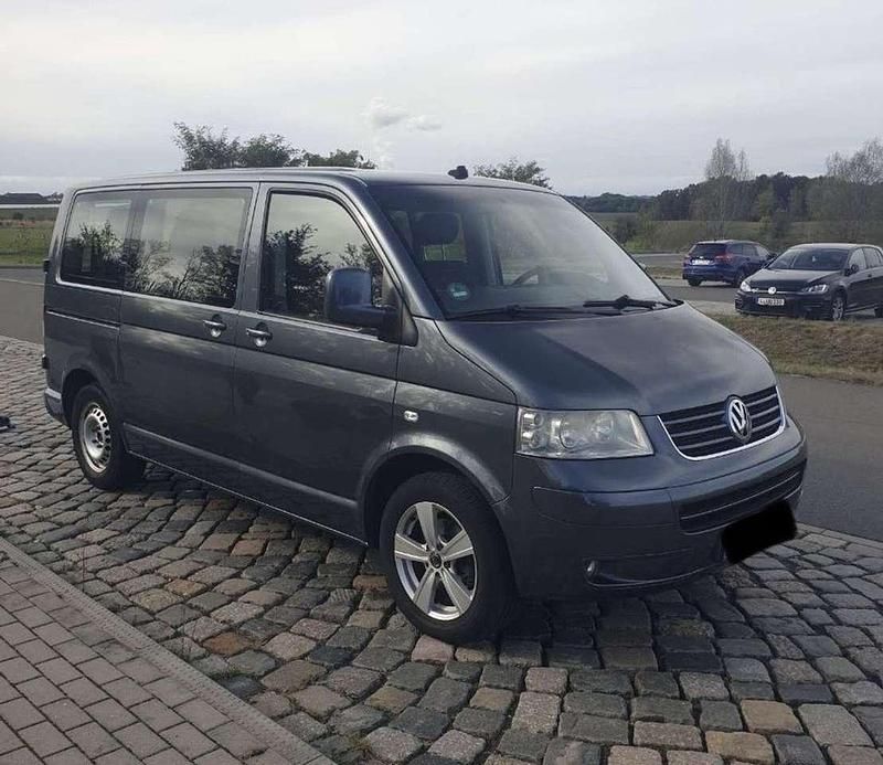 Grau Gebraucht 2006 VW T5 Van | 8.900 € - Bild 1/4