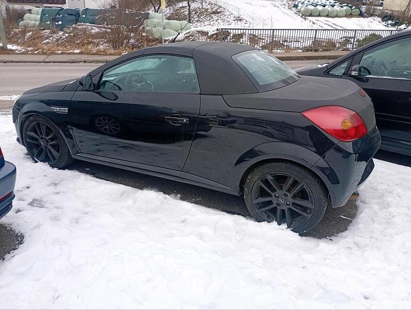 Gebraucht Opel Tigra OPC 90 PS (66 kW) 2008 Schwarz Cabrio