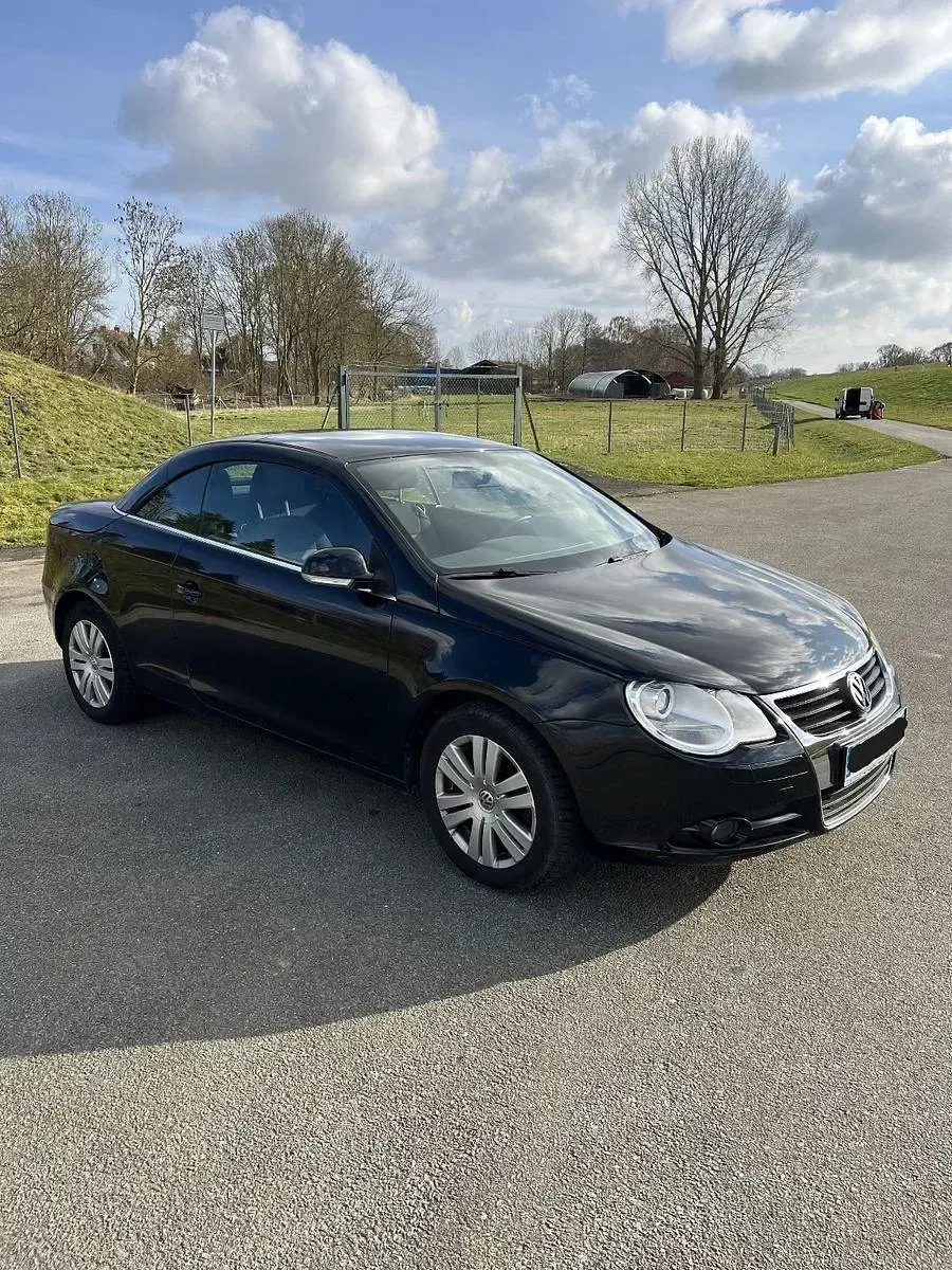 Second-hand VW Eos 122 CP (89 kW) 2008 Negru Cabrio