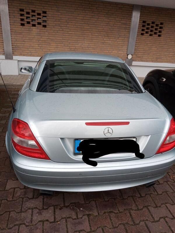 Silber Gebraucht 2005 Mercedes 200 Cabrio | 8.550 € - Bild 1/3