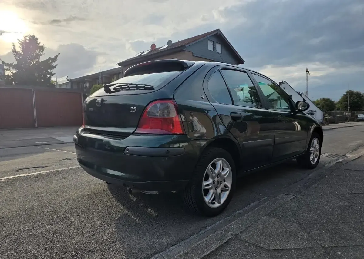 Gebraucht Rover 25 75 PS (55 kW) 2000 Grün Kleinwagen