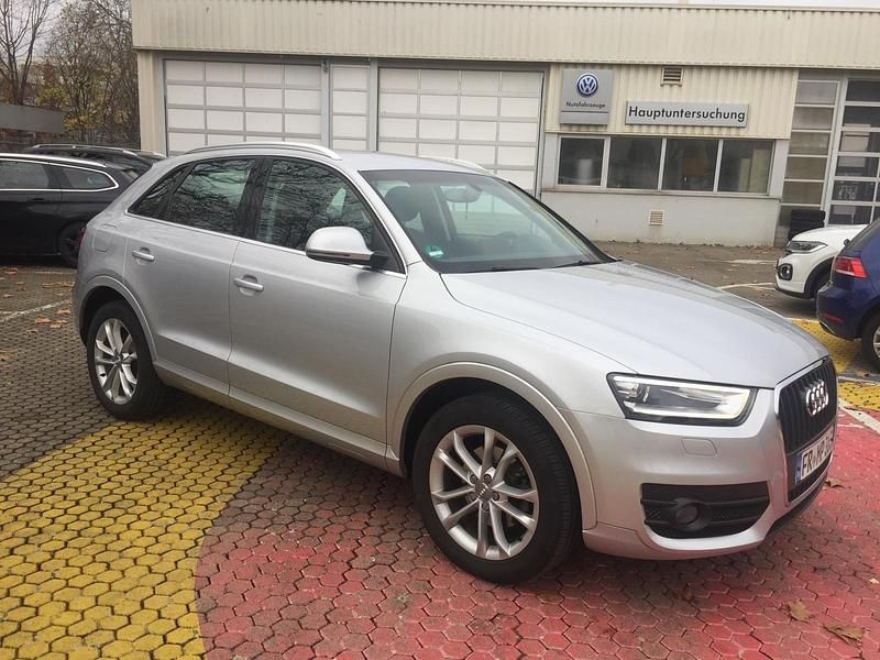 Silber Gebraucht 2013 Audi Q3 SUV | 10.500 € (Fairer Preis) - Bild 1/4