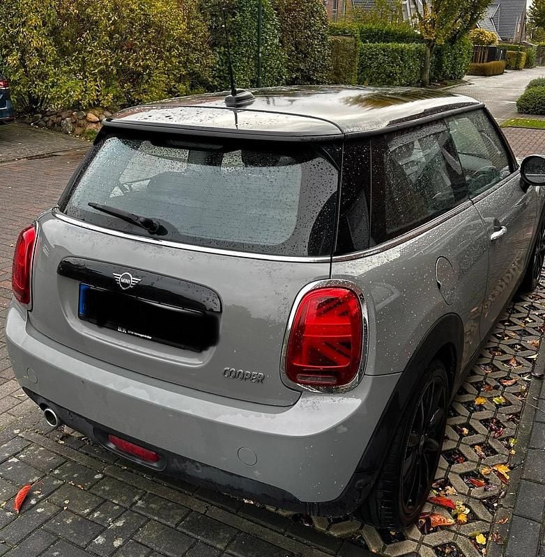 Grau Gebraucht 2019 Mini Cooper Kleinwagen | 15.500 € (Superpreis) - Bild 1/4