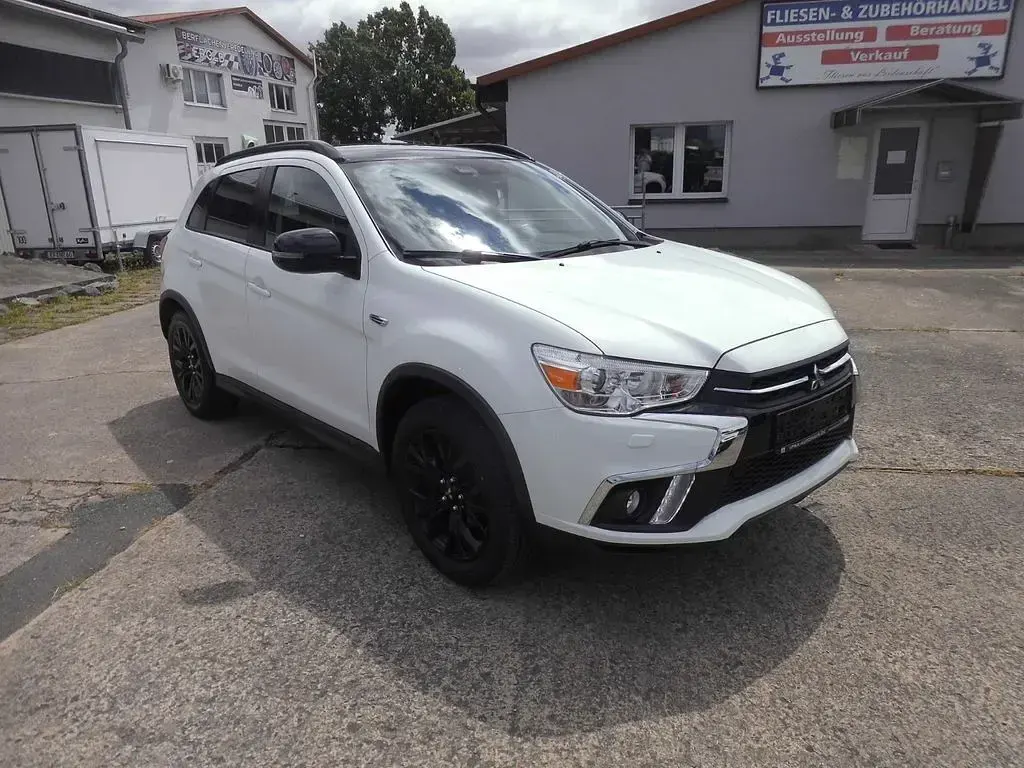 Gebraucht Mitsubishi ASX Edition 117 PS (86 kW) 2019 Weiß SUV