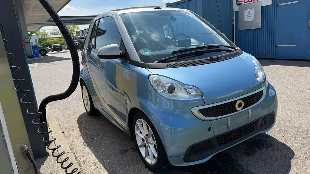 Gebraucht Smart ForTwo Cabrio Passion 71 PS (52 kW) 2012 Cabrio