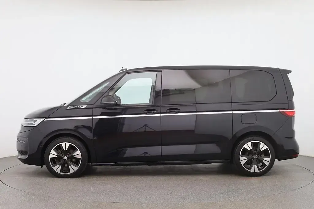 Gebraucht VW Multivan Style 150 PS (110 kW) 2023 Schwarz Van / Kleinbus