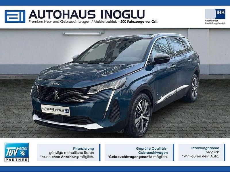 Gebraucht Peugeot 5008 Allure 131 PS (96 kW) 2024 Blau celebes SUV