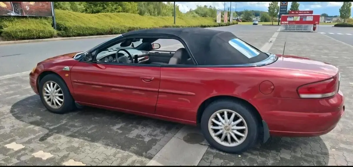 Gebraucht Chrysler Sebring Cabriolet 203 PS (149 kW) 2003 Rot Cabrio