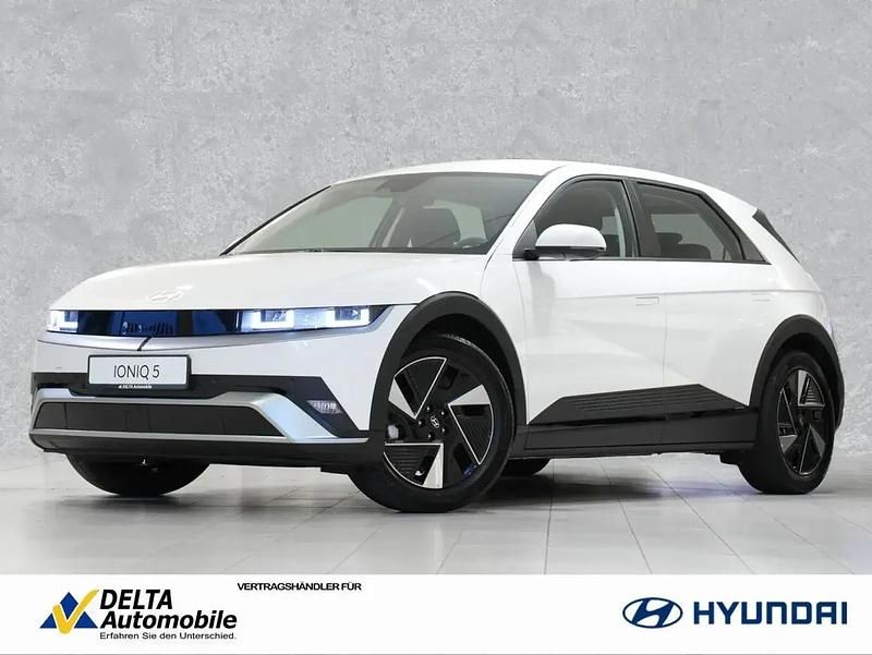 Atlas white Neu 2025 Hyundai Ioniq 5 Basis SUV | 33.990 € - Bild 1/1