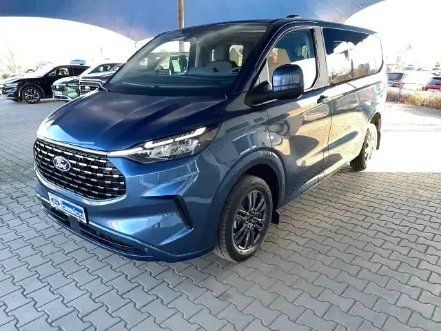 Gebraucht Ford Tourneo Custom Titanium 150 PS (110 kW) 2025 Blau Van
