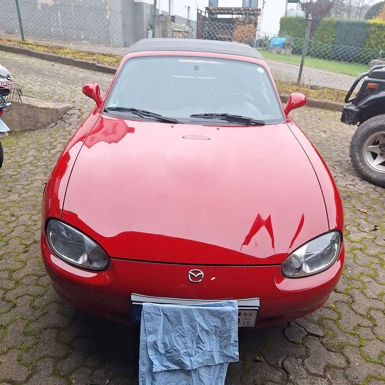 Gebraucht Mazda MX5 140 PS (102 kW) 1998 Rot Cabrio